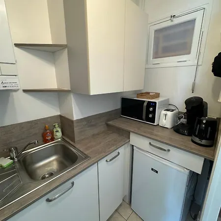 Lumineux De 23m Avec Balcon