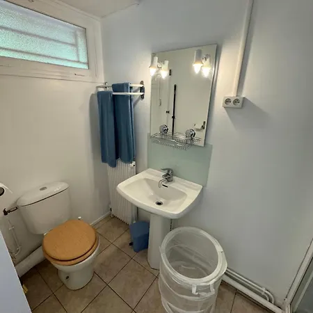 Lumineux De 23m Avec Balcon * Bagnoles de l'Orne Normandie